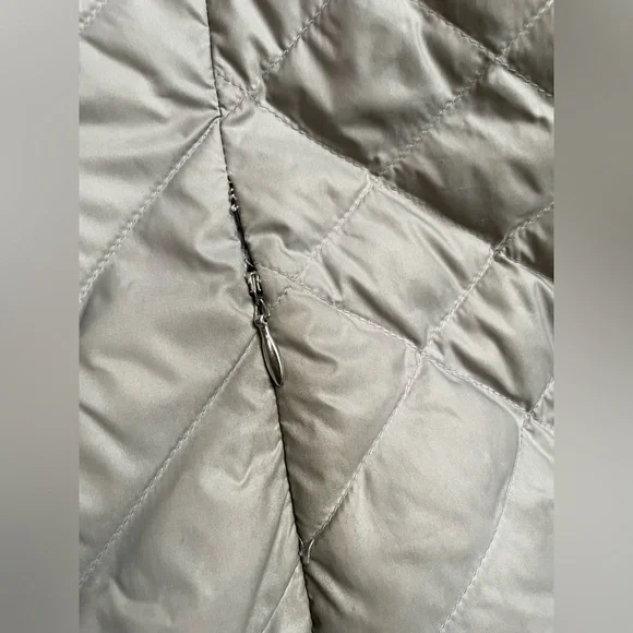 The North Face Karokora 700 Fill Down Parka - Picture 12 of 15